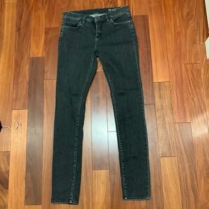Blank NYC black skinny jean size 28